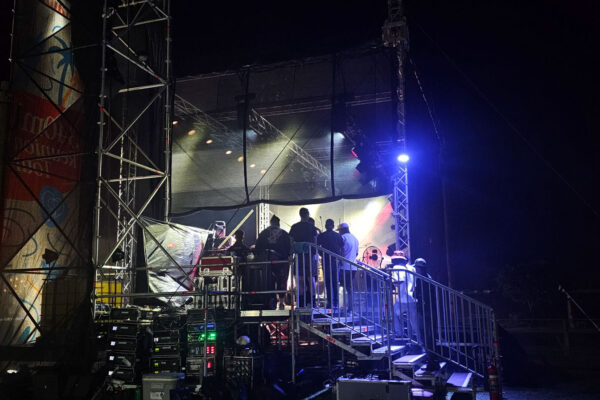 Ostrich Ranch - 340ml March 2025 (2)